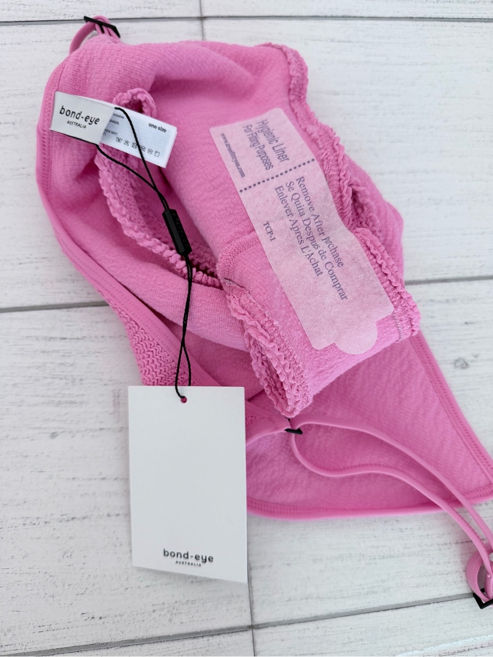 New Bond-eye Swim Elana One piece Swimsuit Candy Pink Ribbed OS NWT - Picture 10 of 10